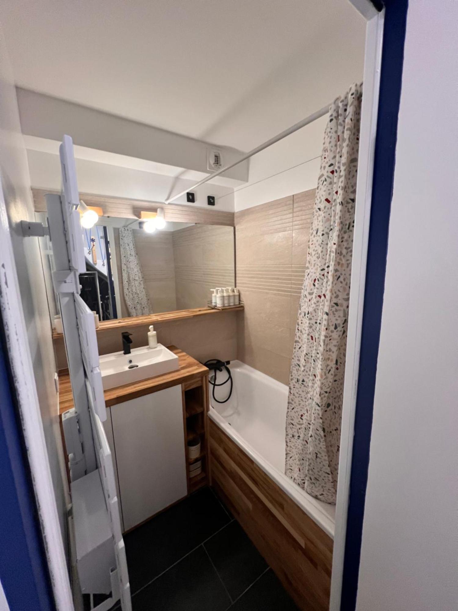 Le Petit Cham Apartment Chamonix Bagian luar foto